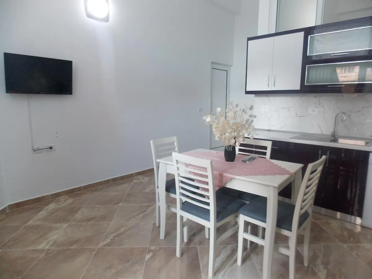 Kapiteni Apartments Sarande