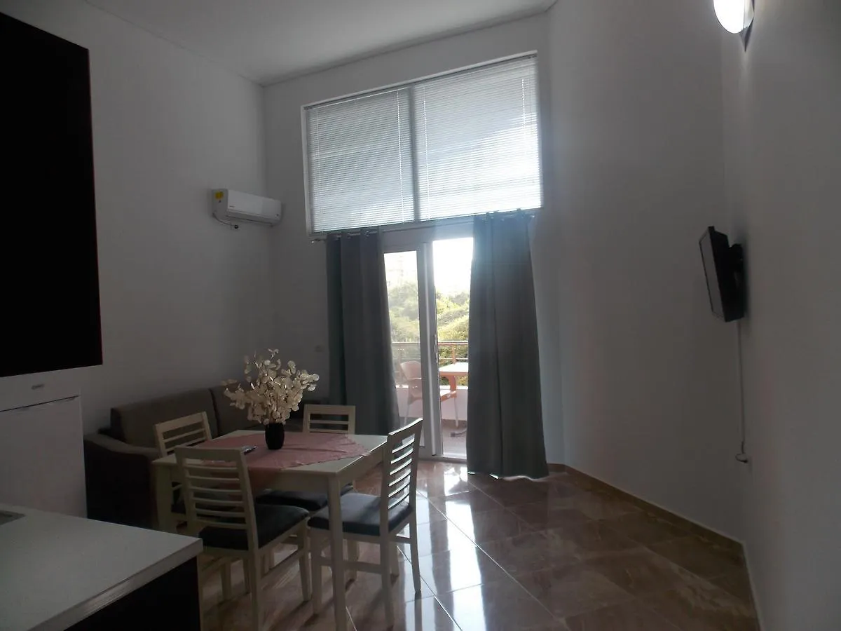 Kapiteni Apartments Sarande